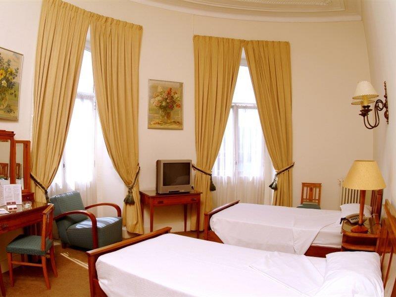 Hotel Astoria Coimbra Exterior photo